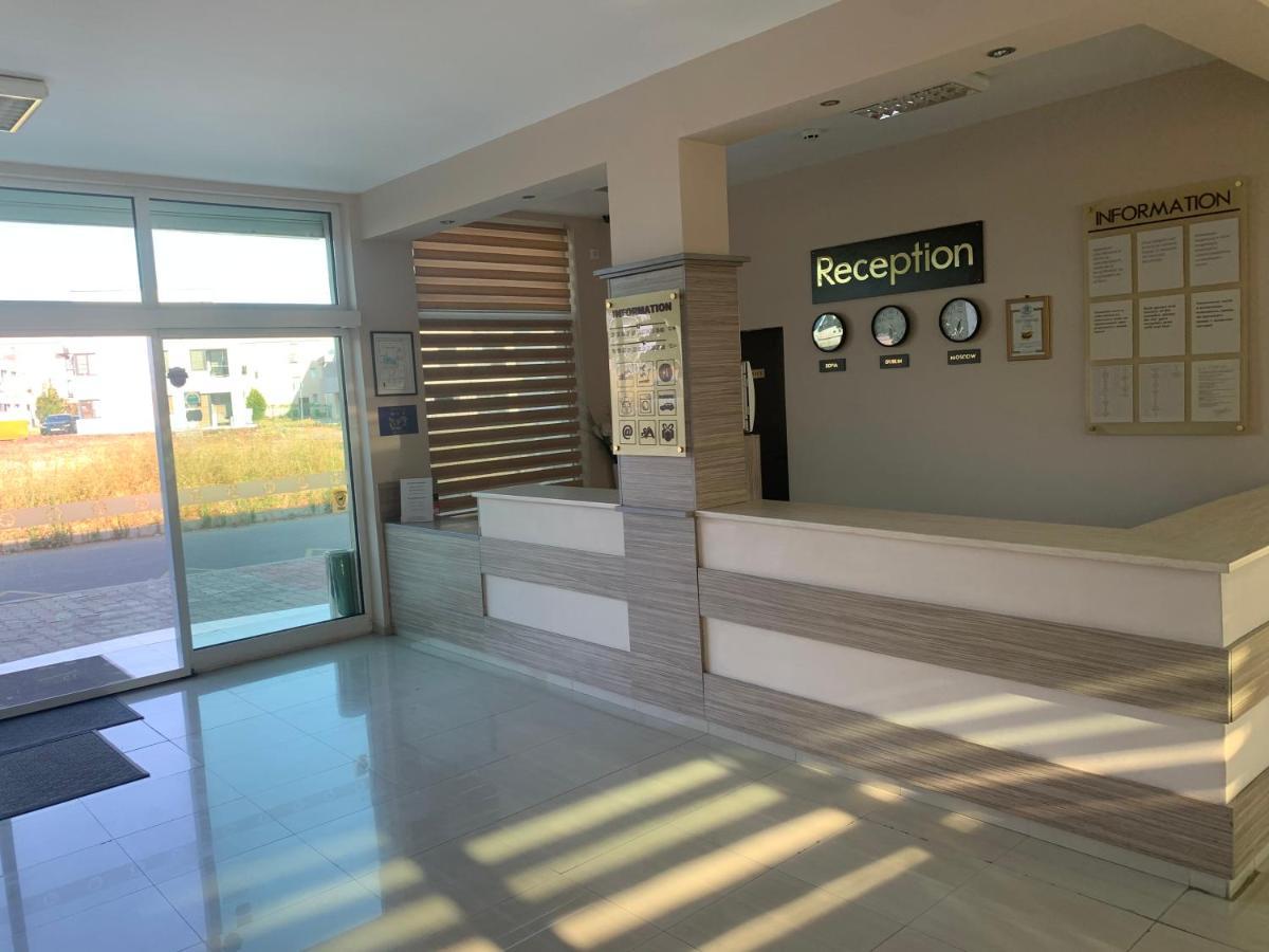 Апартамент В Сарафово Apartment Burgas Ngoại thất bức ảnh